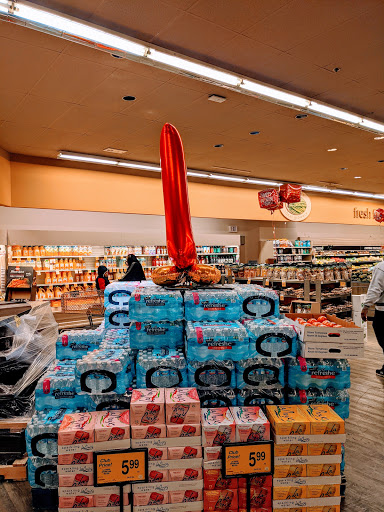 Grocery Store «Safeway», reviews and photos, 1781 Forest Dr, Annapolis, MD 21401, USA