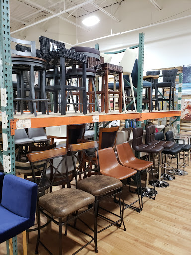 Furniture Store «Bargains and Buyouts», reviews and photos, 5150 Glencrossing Way, Cincinnati, OH 45238, USA