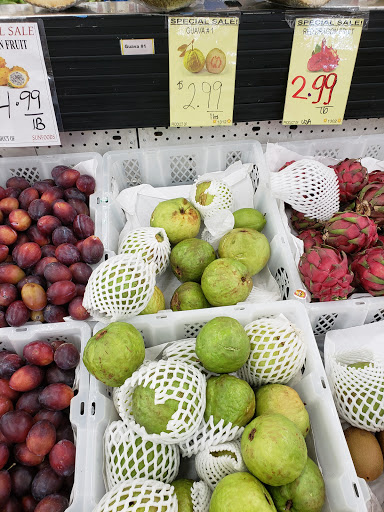 Shopping Mall «Uni-Dale Mall», reviews and photos, 608 University Ave W, St Paul, MN 55103, USA