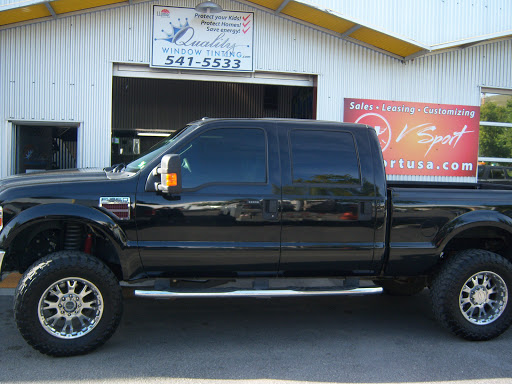 Quality Tinting & Signs image
