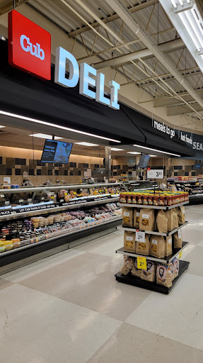 Grocery Store «Cub Foods», reviews and photos, 1512 S West Ave, Freeport, IL 61032, USA