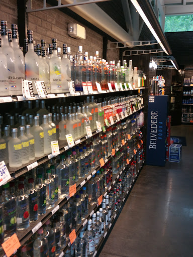Liquor Store «Asheville ABC Liquor Store #7», reviews and photos, 145 Tunnel Rd, Asheville, NC 28805, USA