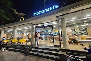 McDonald's Ratchadamnoen image
