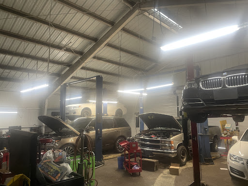 Oil Change Service «Best Car Care», reviews and photos, 3918 Florida Blvd, Baton Rouge, LA 70806, USA