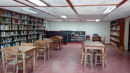 Biblioteca Pública Huilquilemu UCM