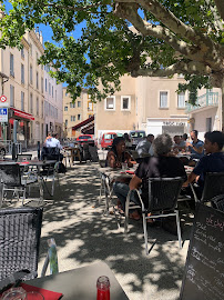 Atmosphère du Restaurant La Petite Fabrique à Valence - n°2