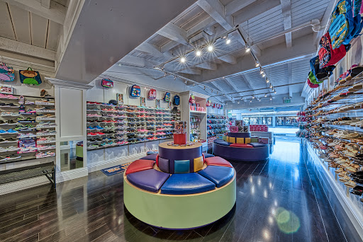 Shoe Store «Howard Shoes for Children», reviews and photos, 10123 N Wolfe Rd, Cupertino, CA 95014, USA