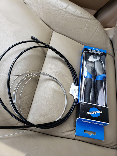 Camping Store «REI», reviews and photos, 350 Independence Blvd, Virginia Beach, VA 23462, USA