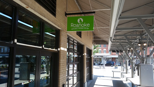 Grocery Store «Roanoke Natural Foods Co-op: Downtown Roanoke», reviews and photos, 1 Market Square SE #115, Roanoke, VA 24011, USA