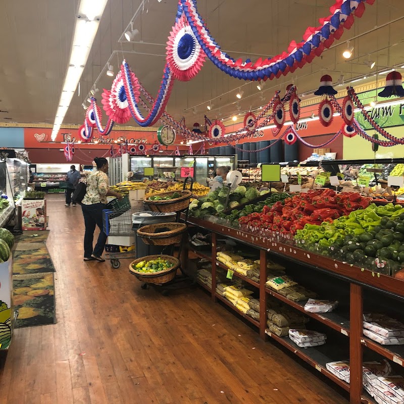 Supremo Food Market of Irvington
