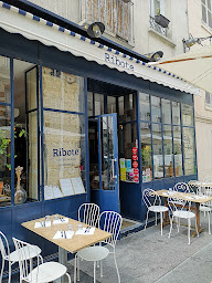 Photo n°77 de Ribote à Neuilly-sur-Seine ()