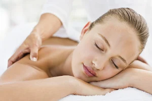 Nourishing Massage image