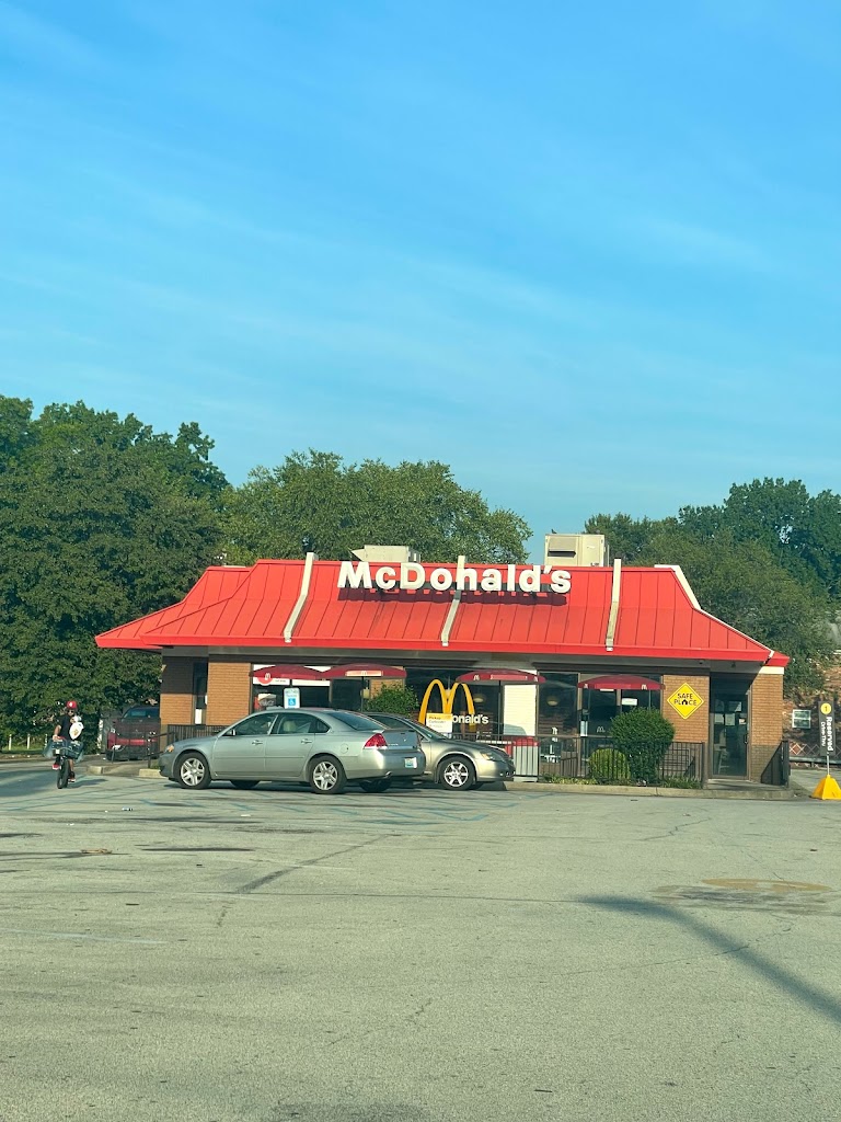 McDonald's Louisville, KY 40216 Menu, Hours, Reviews and Contact