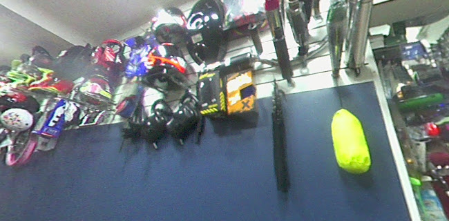Ari Motos - Tienda de motocicletas