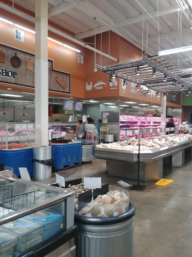 Supermarket «Island Pacific Seafood Market», reviews and photos, 19387 Soledad Canyon Rd, Santa Clarita, CA 91351, USA