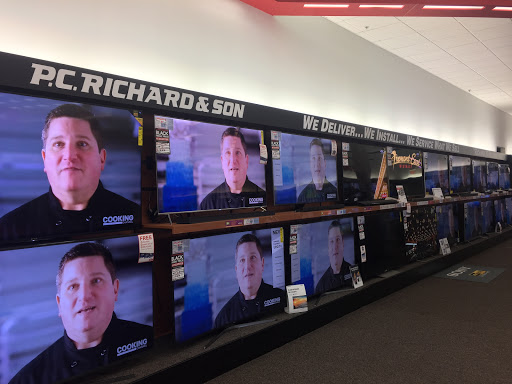 Appliance Store «P.C. Richard & Son», reviews and photos, 4067 Jericho Turnpike, East Northport, NY 11731, USA
