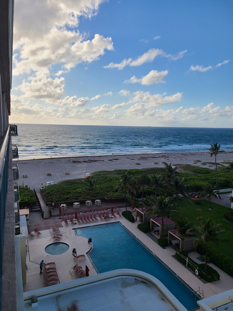 Palm Beach Shores Resort Day Spa 33404