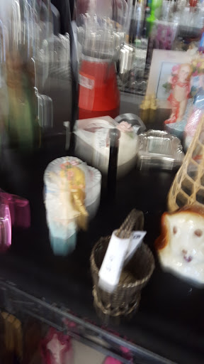 Thrift Store «Cotton & Greenway Goodwill Retail Store & Donation Center», reviews and photos, 15190 N Cotton Ln, Surprise, AZ 85388, USA