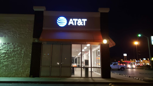 Cell Phone Store «AT&T», reviews and photos, 1817 E Stone Dr, Kingsport, TN 37660, USA