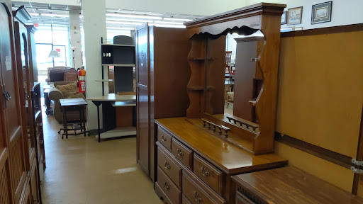 Thrift Store «Good Samaritan Thrift Store», reviews and photos, 4680 N Southside Plaza St, Richmond, VA 23224, USA