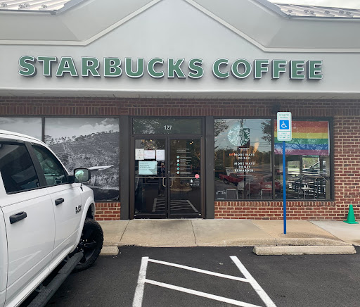 Coffee Shop «Starbucks», reviews and photos, 127 W Lee Hwy #200, Warrenton, VA 20186, USA