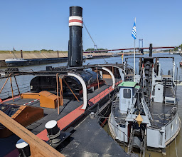 Museumsschiff Oscar Huber photo