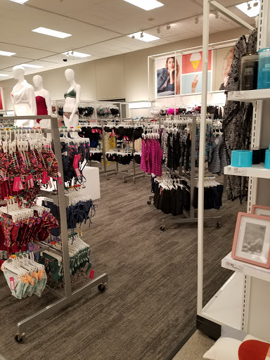 Department Store «Target», reviews and photos, 4000 Monument Rd, Philadelphia, PA 19131, USA