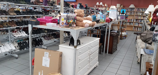 Thrift Store «Goodwill Manchester Store & Donation Station», reviews and photos