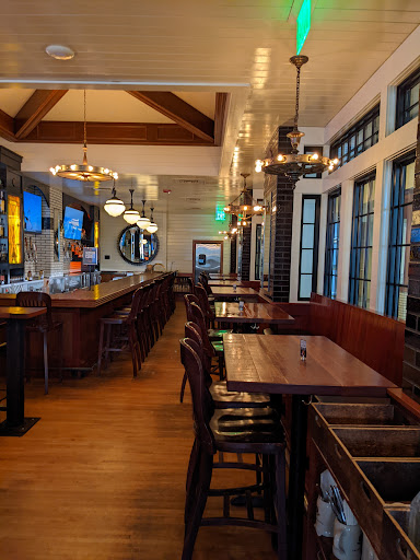 American Restaurant «Tavern Hall», reviews and photos, 505 Bellevue Way NE, Bellevue, WA 98004, USA
