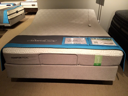 Furniture Store «Ashley HomeStore», reviews and photos, 3880 Union Deposit Rd, Harrisburg, PA 17109, USA