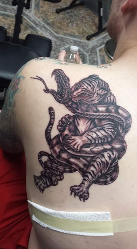 Tattoo Shop «Hellbent Tattoos», reviews and photos, 5504 S Cooper St, Arlington, TX 76017, USA