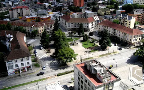 Plaza Perú image