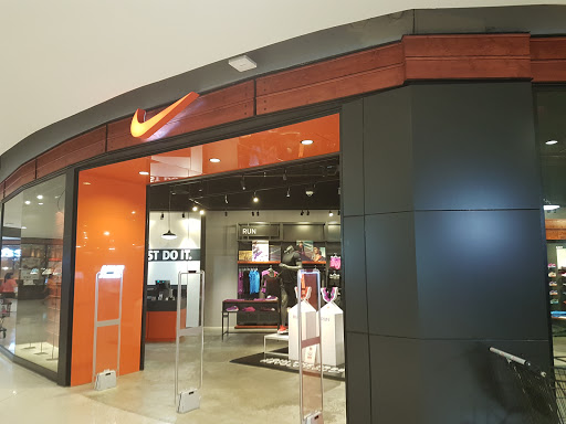 NIKE @shop Central Pinklao