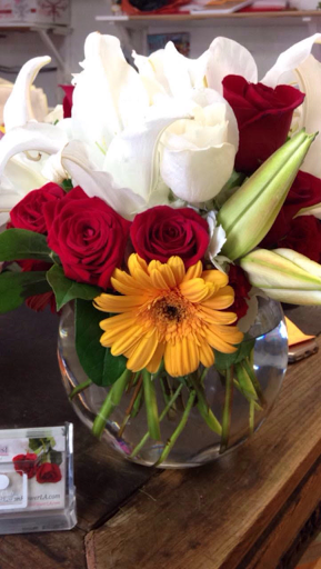 Florist «Sharon Florist», reviews and photos, 11525 California Route 2, Los Angeles, CA 90025, USA