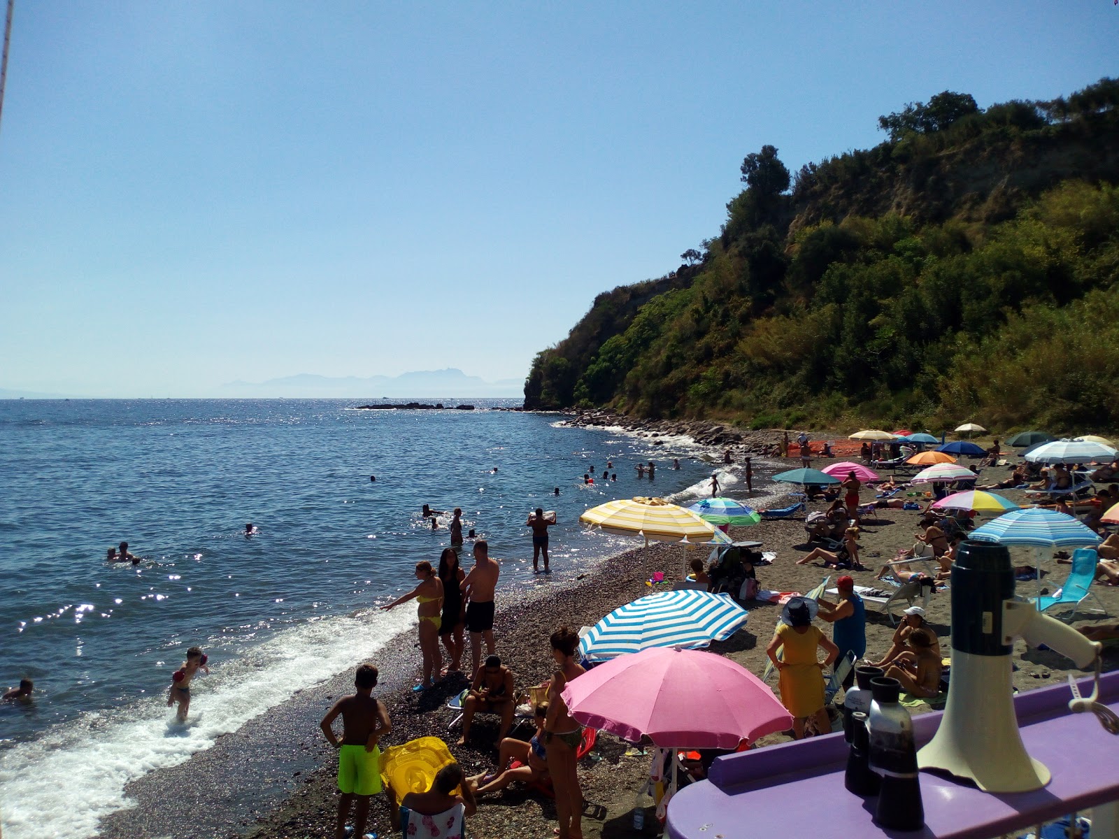 Foto van Spiaggia Lingua met blauw water oppervlakte