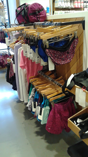 Sportswear Store «lululemon», reviews and photos, 1457 3rd Street Promenade, Santa Monica, CA 90401, USA