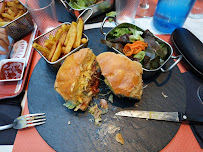 Plats et boissons du Restaurant Burger Et Traditions à Montbrison - n°18