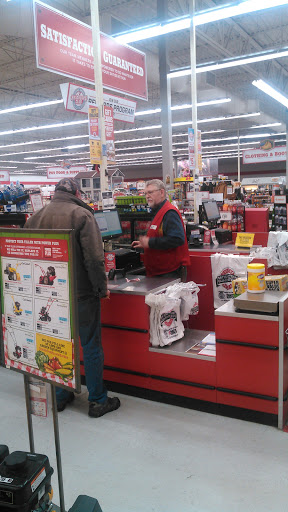 Home Improvement Store «Tractor Supply Co.», reviews and photos, 16907 E Hwy 13, Prior Lake, MN 55372, USA