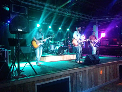The Redwine Band - Country Cover Band