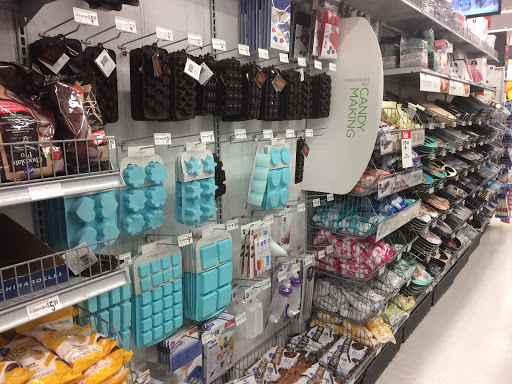 Craft Store «Michaels», reviews and photos, 4687 Firestone Blvd, South Gate, CA 90280, USA