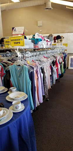 Thrift Store «Assistance League Thrift Boutique», reviews and photos, 4771 N Blackstone Ave, Fresno, CA 93726, USA