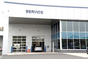 W&L Subaru Service Center image