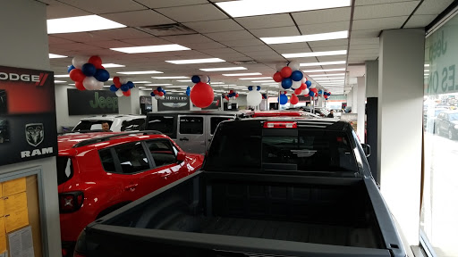 Car Dealer «Bayside Chrysler Jeep Dodge», reviews and photos, 21219 Northern Blvd, Bayside, NY 11361, USA