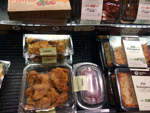 Grocery Store «Vons», reviews and photos, 710 Broadway, Santa Monica, CA 90401, USA