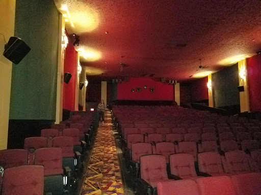 Movie Theater «Palace Theatre», reviews and photos, 200 N Water St, Silverton, OR 97381, USA