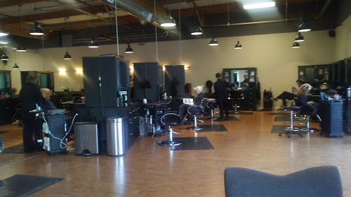 Beauty Salon «Trio Salon & Spa», reviews and photos, Trio Salon & Spa, 18029 SW Lower Boones Ferry Rd, Portland, OR 97224, USA