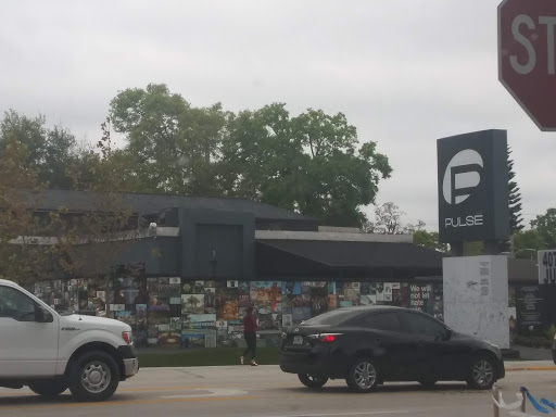 Electronics Store «RadioShack», reviews and photos, 2001 S Orange Ave, Orlando, FL 32806, USA