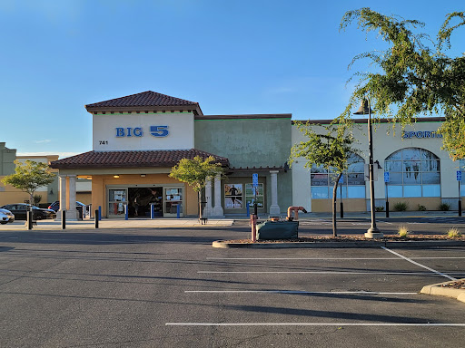 Sporting Goods Store «Big 5 Sporting Goods - Lincoln», reviews and photos, 741 E Joiner Pkwy, Lincoln, CA 95648, USA