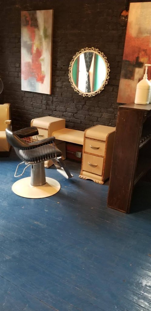 The Hair Lounge Salon 30165