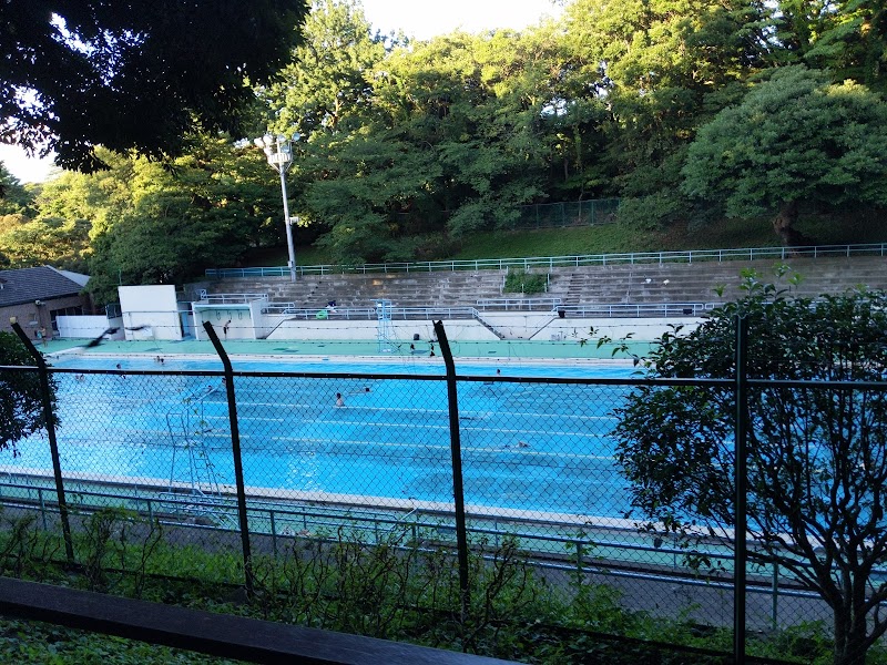 元町公園 水泳場事務所